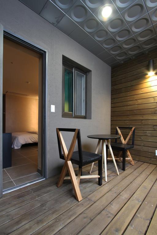 Antives Hotel Kojang Szoba fotó